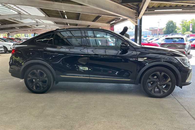 Renault Arkana 1.6 E-tech E-tech Engineered Suv Hybrid Black #2