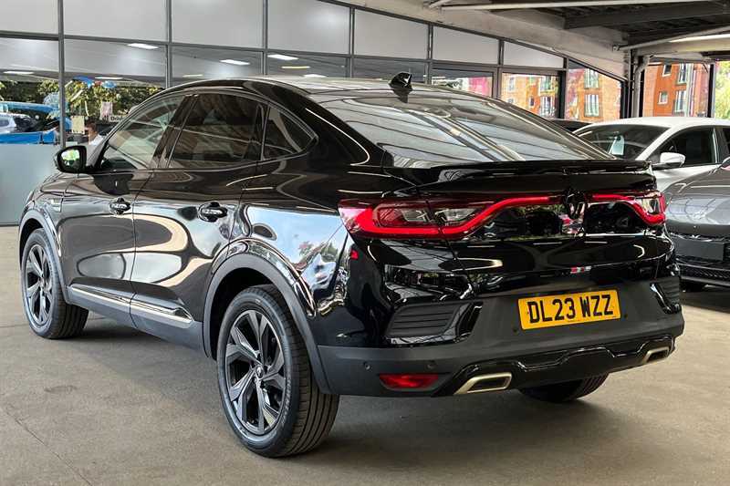Renault Arkana 1.6 E-tech E-tech Engineered Suv Hybrid Black #5