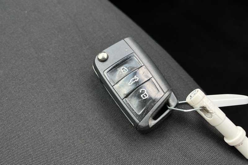 Skoda Kamiq 1.0 Tsi Se Silver #36