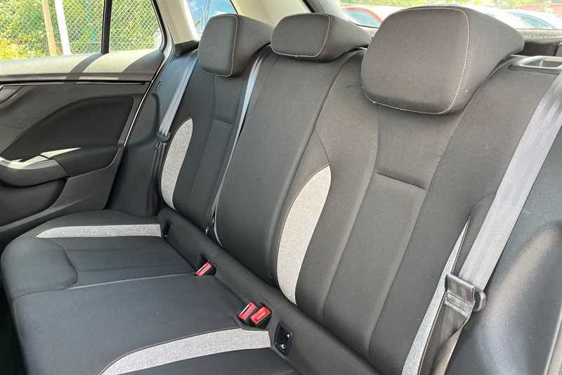 Skoda Kamiq 1.0 Tsi Se Silver #24