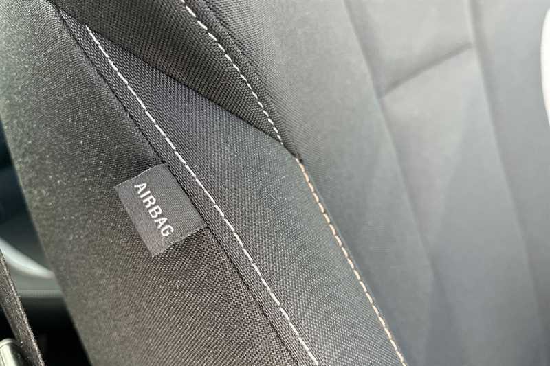 Skoda Kamiq 1.0 Tsi Se Silver #44