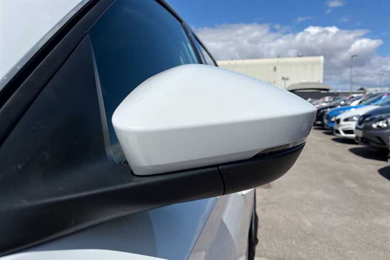 Skoda Kamiq 1.0 Tsi Se Silver #35