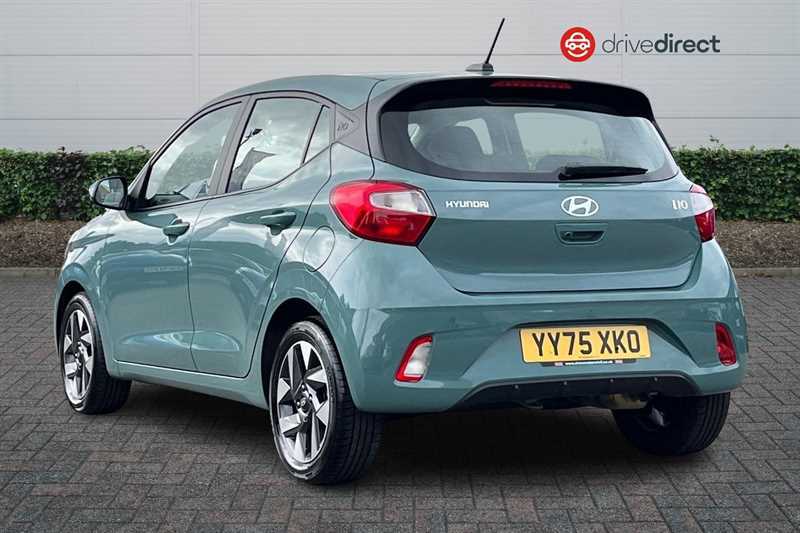 Hyundai I10 I10 1.0 63 Advance Nav Hatchback Green #5