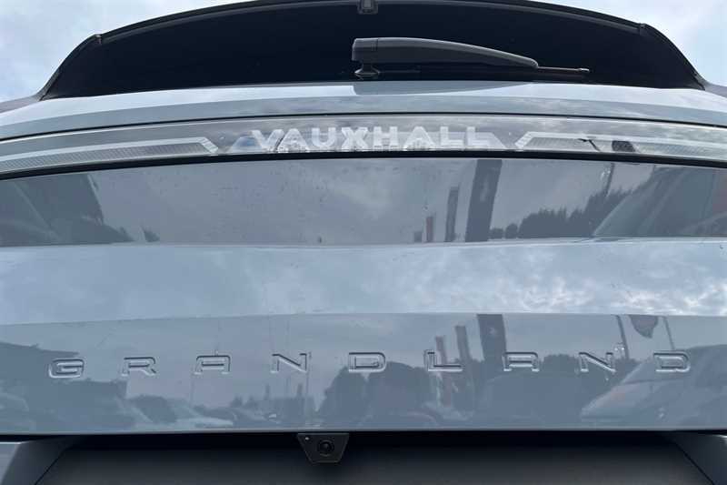Vauxhall Grandland 1.2 Hybrid 145 Gs E-dct6 Silver #30