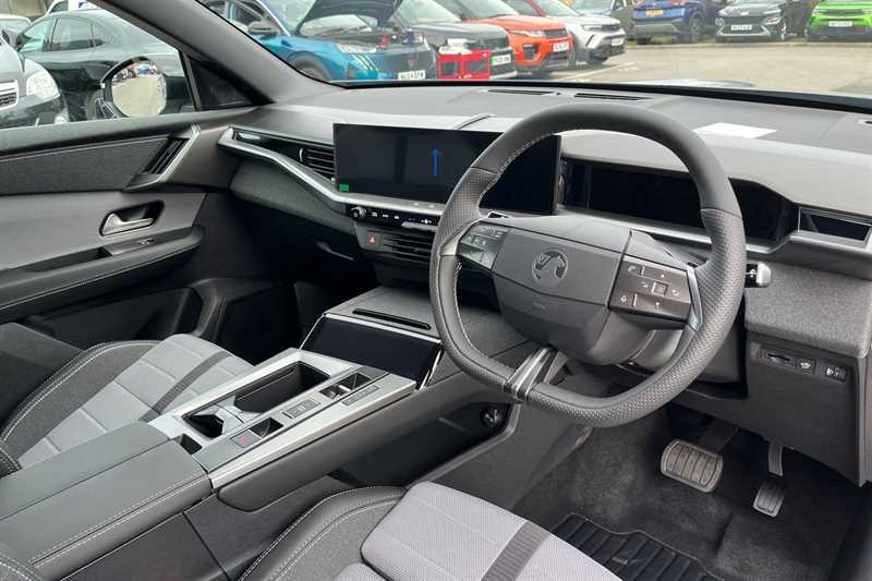 Vauxhall Grandland 1.2 Hybrid 145 Gs E-dct6 Silver #40