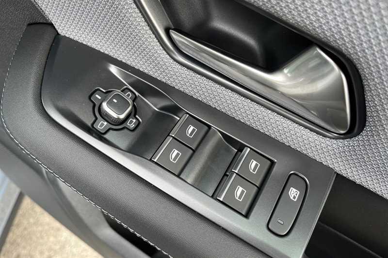 Vauxhall Grandland 1.2 Hybrid 145 Gs E-dct6 Silver #16