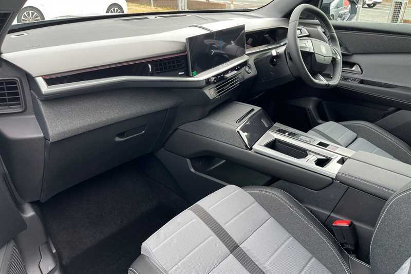 Vauxhall Grandland 1.2 Hybrid 145 Gs E-dct6 Silver #39