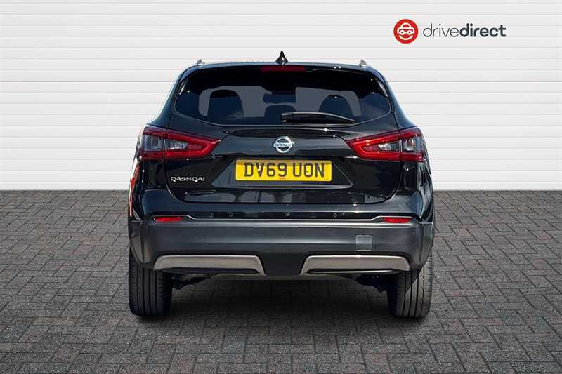 Nissan Qashqai 1.3 Dig-t Tekna Suv Euro 6 Ss DV69UON Black #4