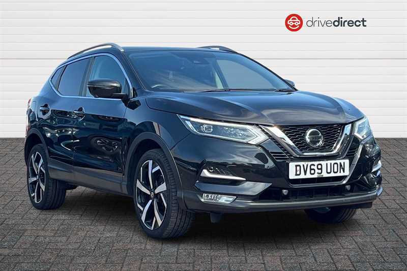 Nissan Qashqai 1.3 Dig-t Tekna Suv Euro 6 Ss Black
