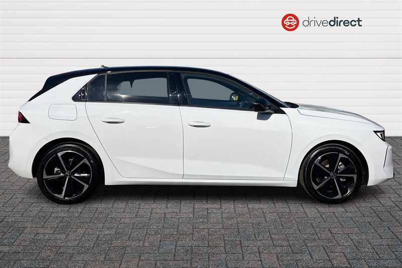 Vauxhall Astra 1.2 Turbo Griffin Hatchback Euro WU26YKM White #2