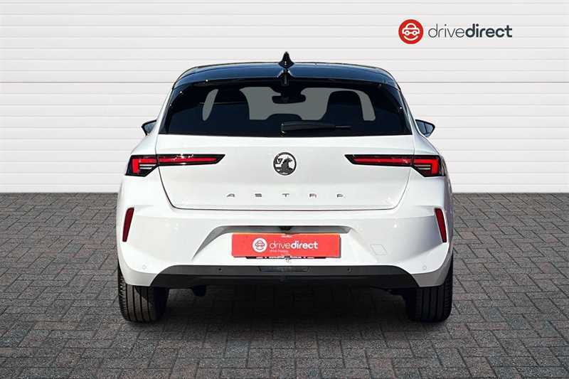 Vauxhall Astra 1.2 Turbo Griffin Hatchback Euro WU26YKM White #4