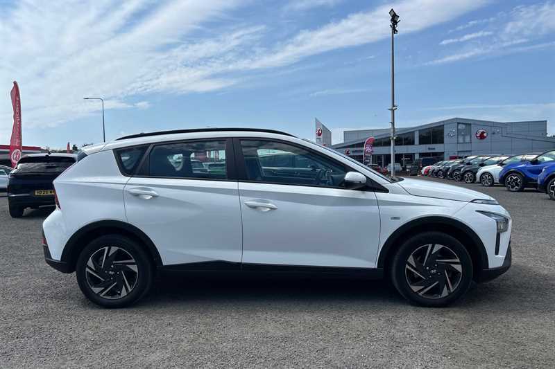 Hyundai Bayon 1.0 T-gdi Mhev Se Connect Suv Hybrid Dc White #2