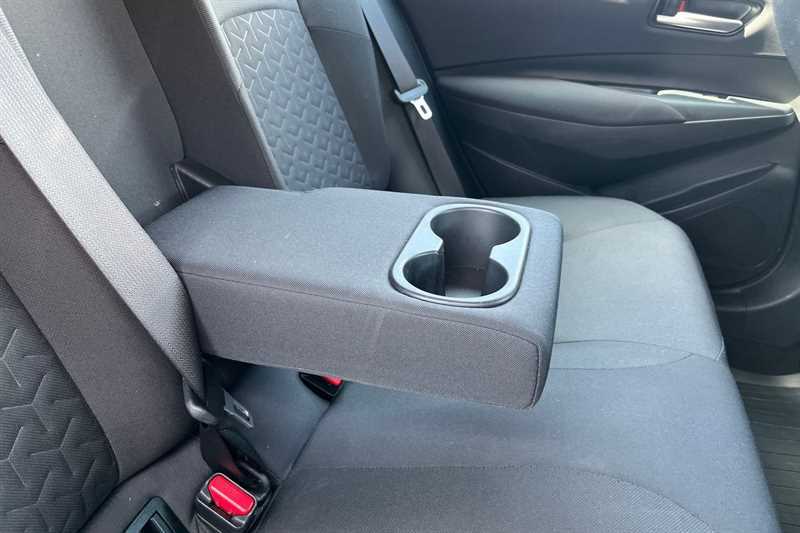 Toyota Corolla 2.0 Vvt-i Hybrid Gr Sport Cvt 2021 Grey #37