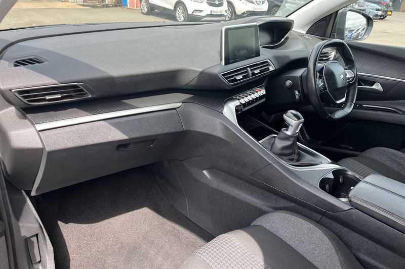 Peugeot 5008 1.5 Bluehdi Gt Line Premium Suv Eat Grey #40