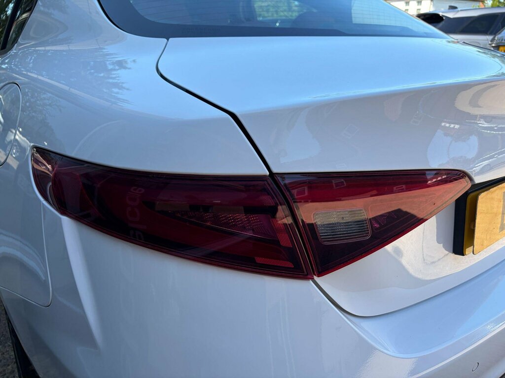 Alfa Romeo Giulia Giulia V6 Bi-t Quadrifoglio Grey #17