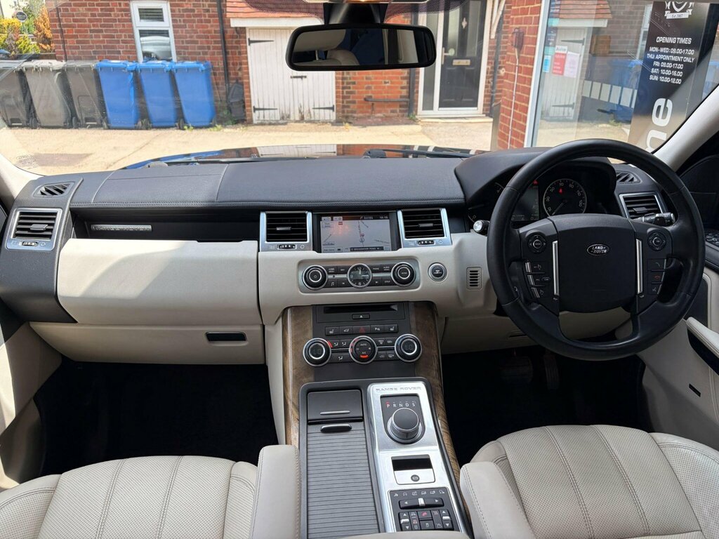 Land Rover Range Rover Sport Range Rover Sport Sdv6 Black #7