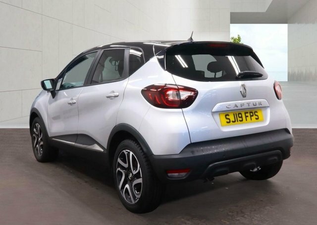 Renault Captur Tce Energy Iconic Suv Silver