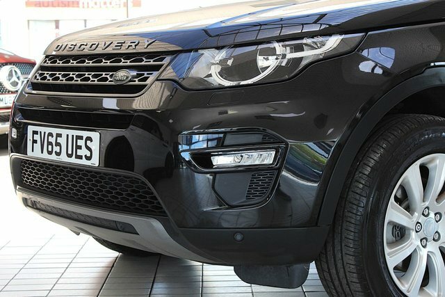Land Rover Discovery Sport Td4 Se Tech Suv Black #2