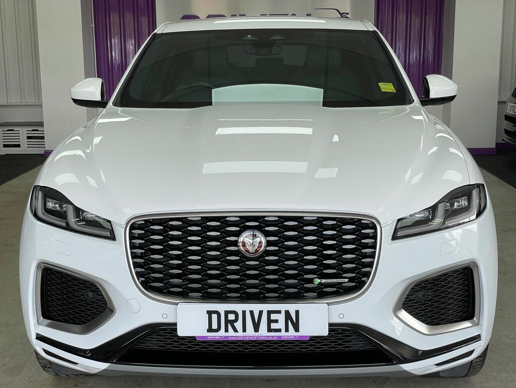 Jaguar F-Pace Diesel White #4