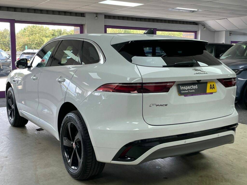 Jaguar F-Pace Diesel White #6
