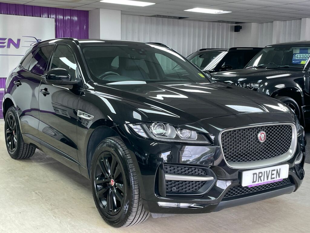 Jaguar F-Pace Diesel Black #4