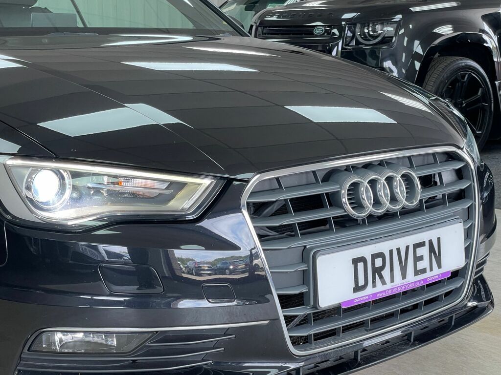 Audi A3 Cabriolet Diesel Black #4