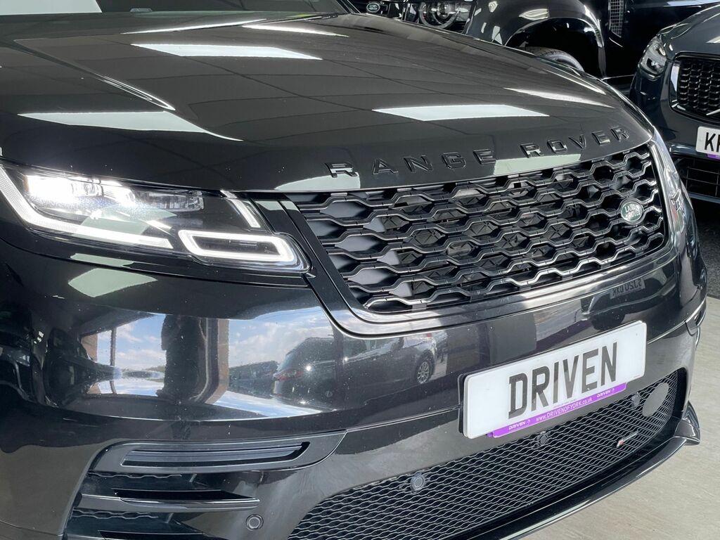 Land Rover Range Rover Velar Diesel Black #3