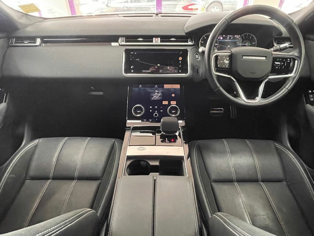 Land Rover Range Rover Velar Diesel Black #2