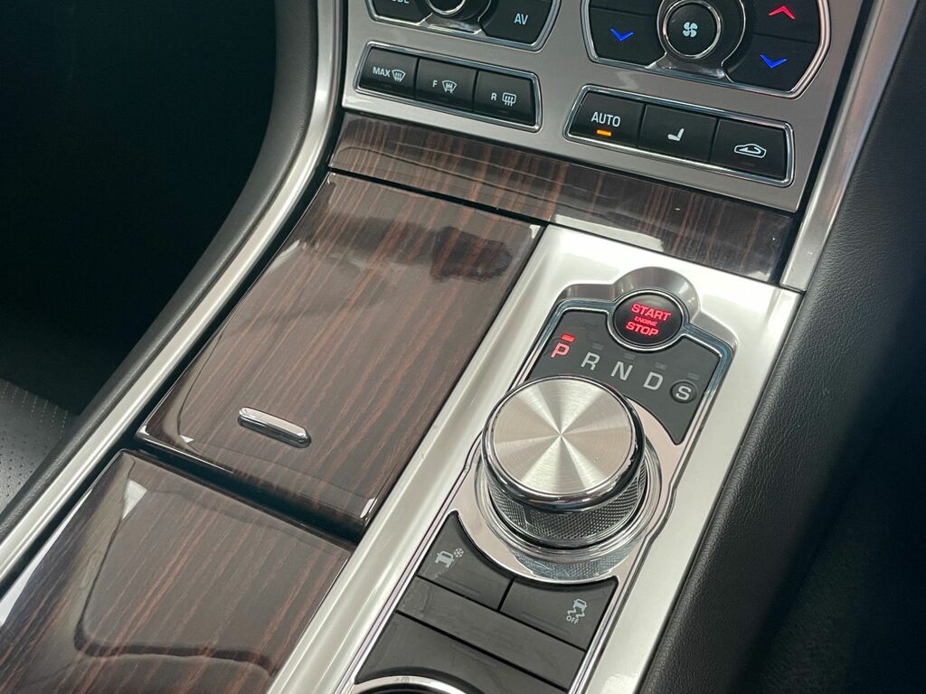Jaguar XF 2014 2.2D Luxury Sportbrake Euro 5 Blue #44
