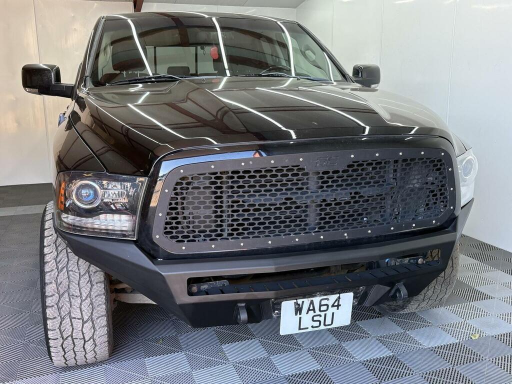 Dodge RAM Pickup 5.7 Ram 1500 Quad Cab 5.7 Hemi 201568 Black #4