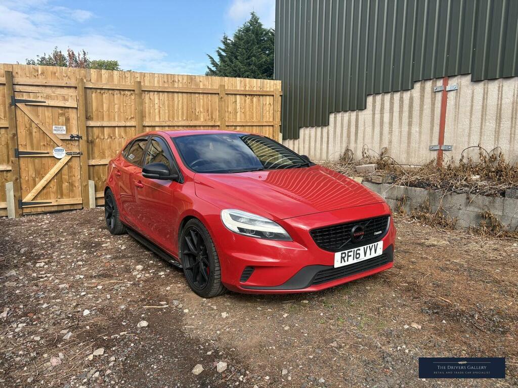 Volvo V40 Hatchback 2.0 D4 R-design Euro 6 Ss 20161 Red