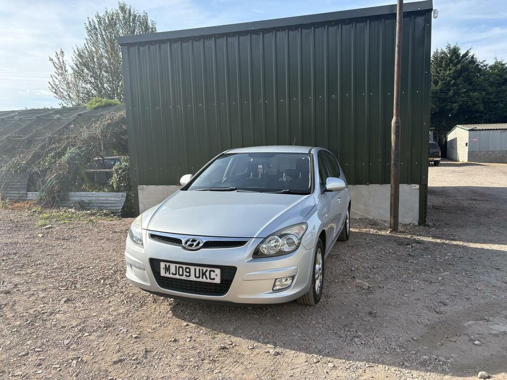 Hyundai I30 Hatchback 1.4 Comfort Euro 4 200909 Silver #5