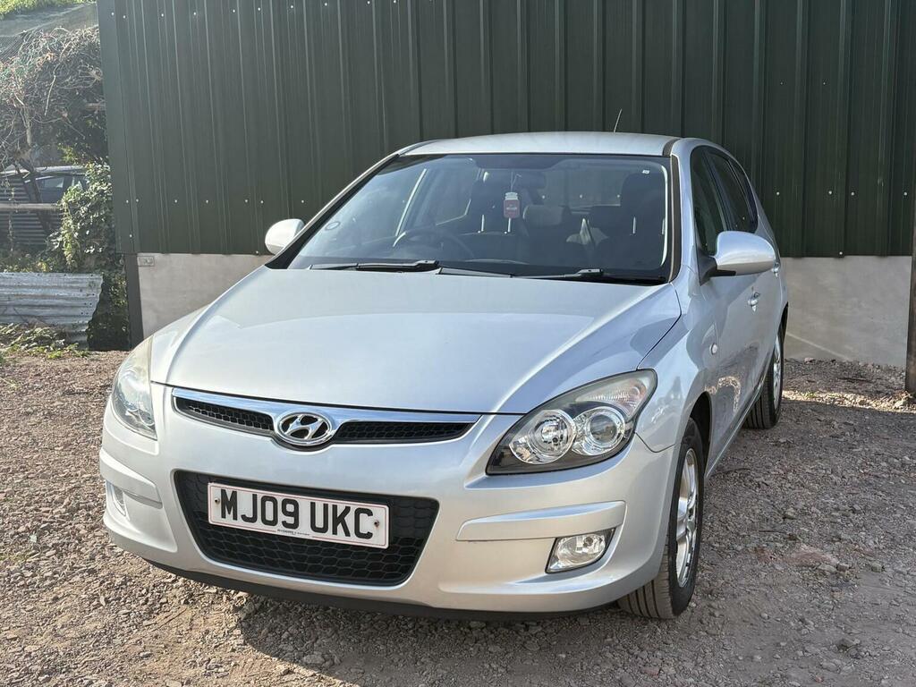 Hyundai I30 Hatchback 1.4 Comfort Euro 4 200909 Silver #6