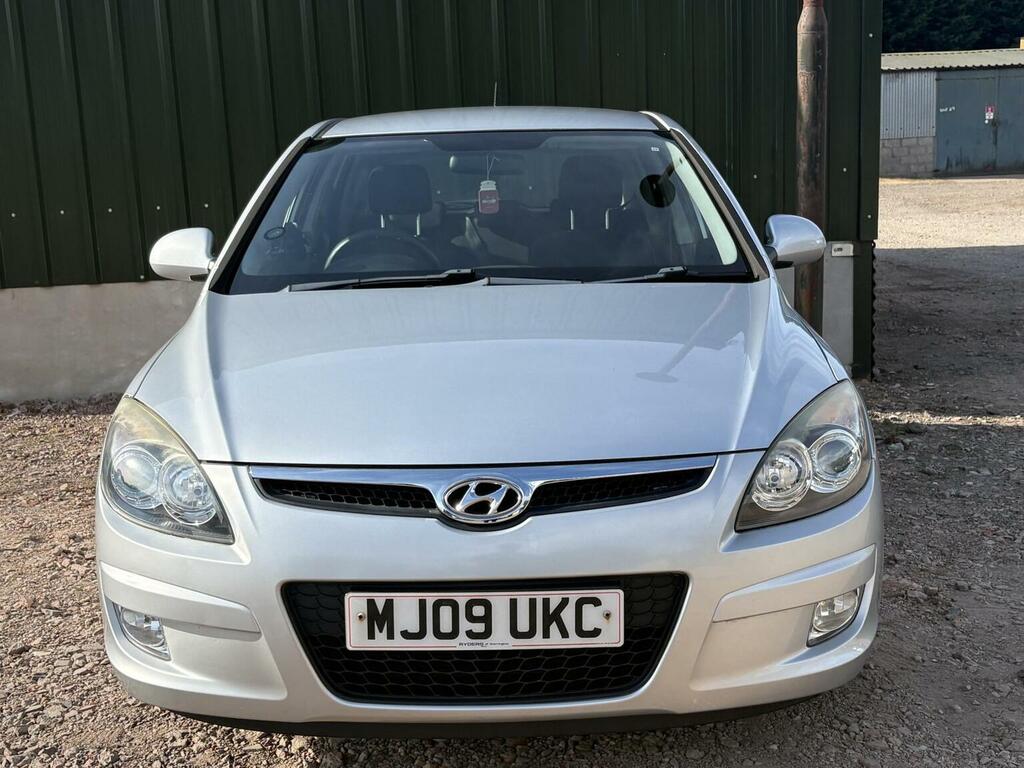 Hyundai I30 Hatchback 1.4 Comfort Euro 4 200909 Silver #4