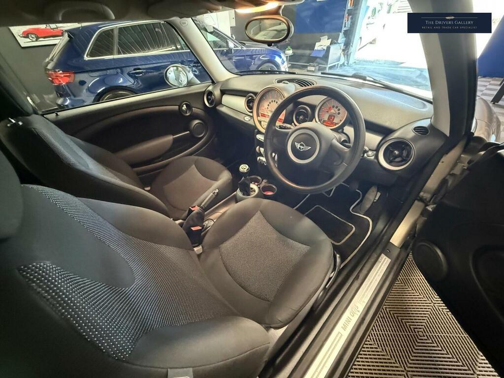 Mini Hatch , 1.6 , Ulez Free ,Sun Roof , Warranty Black #4