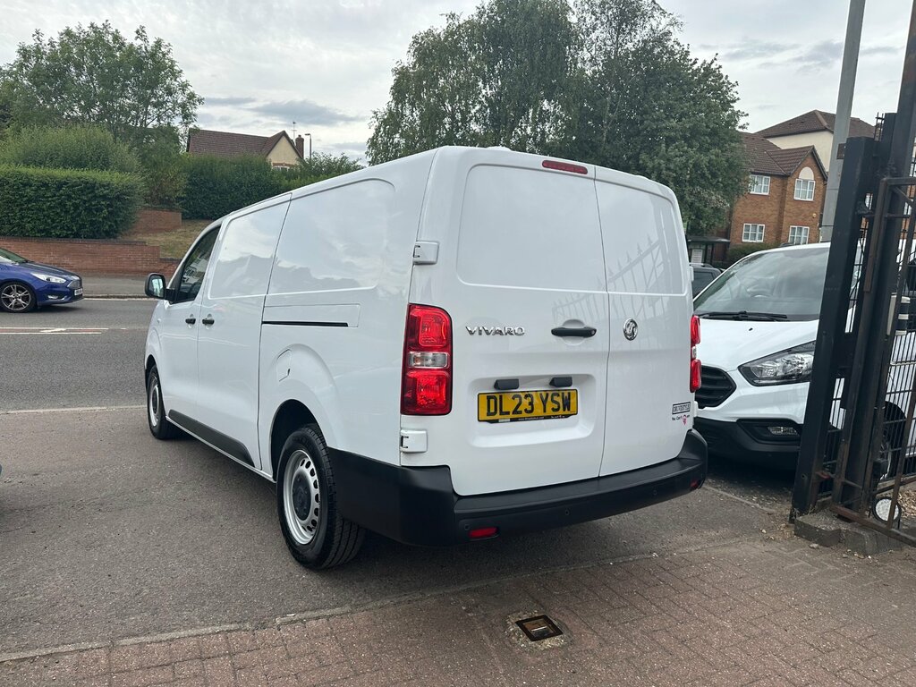 Vauxhall Vivaro 1.5 Turbo D 2900 Prime Panel Van 6Dr White #5