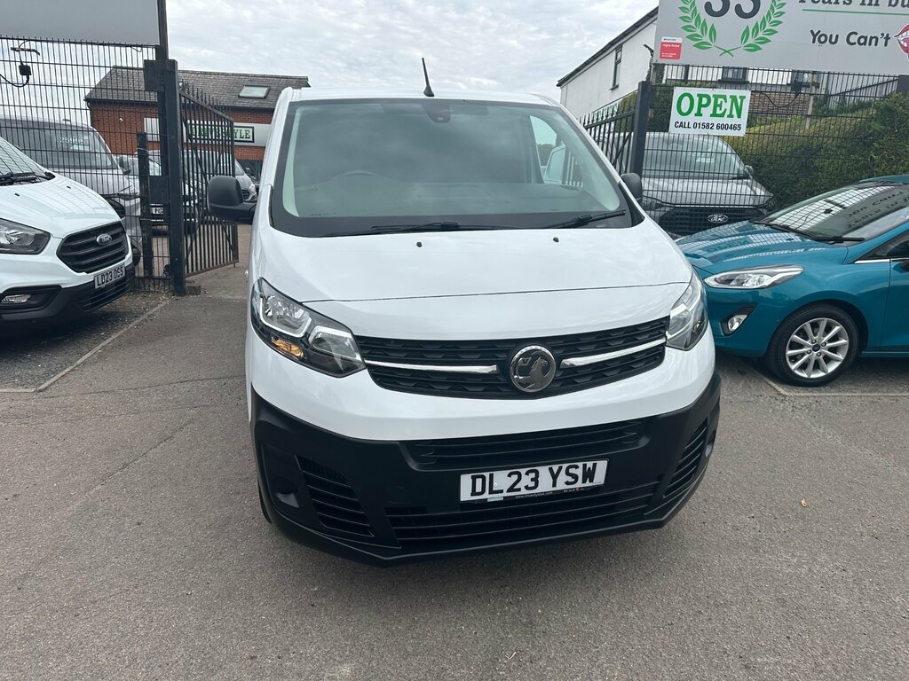 Vauxhall Vivaro 1.5 Turbo D 2900 Prime Panel Van 6Dr White #2