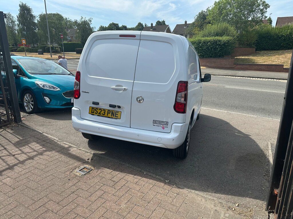 Vauxhall Combo Vauxhall Combo 1.5 Turbo D 2300 Pro L1 H1 Euro 6 Grey #7