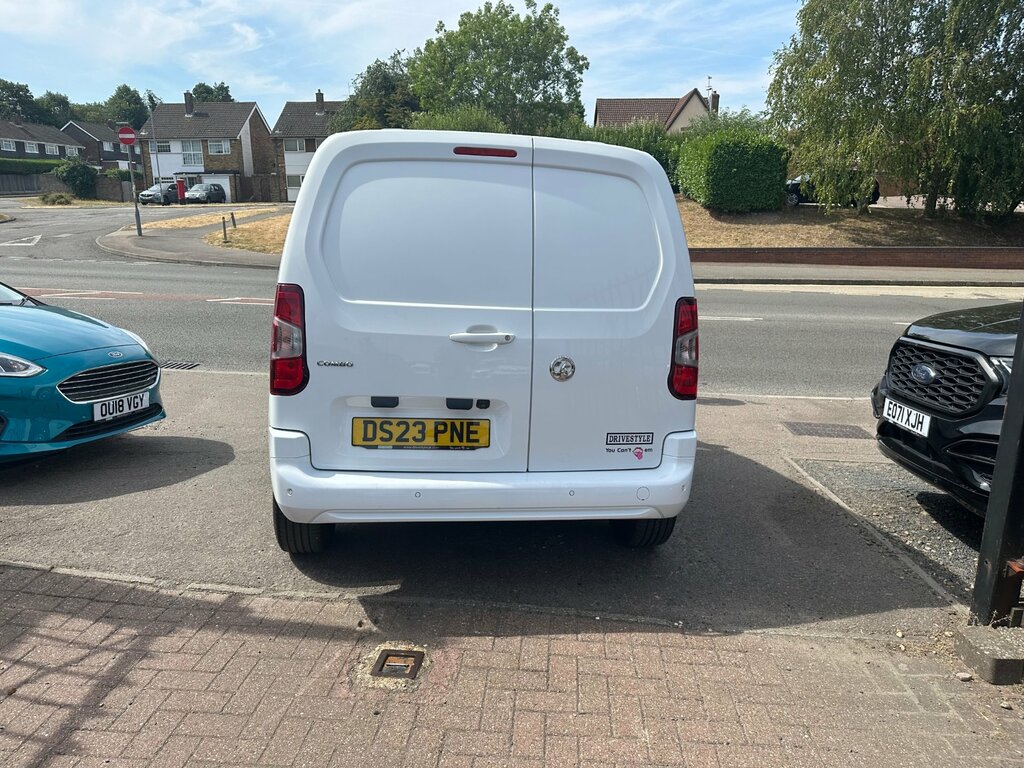 Vauxhall Combo 1.5 Turbo D 2300 Pro Panel Van L White #6