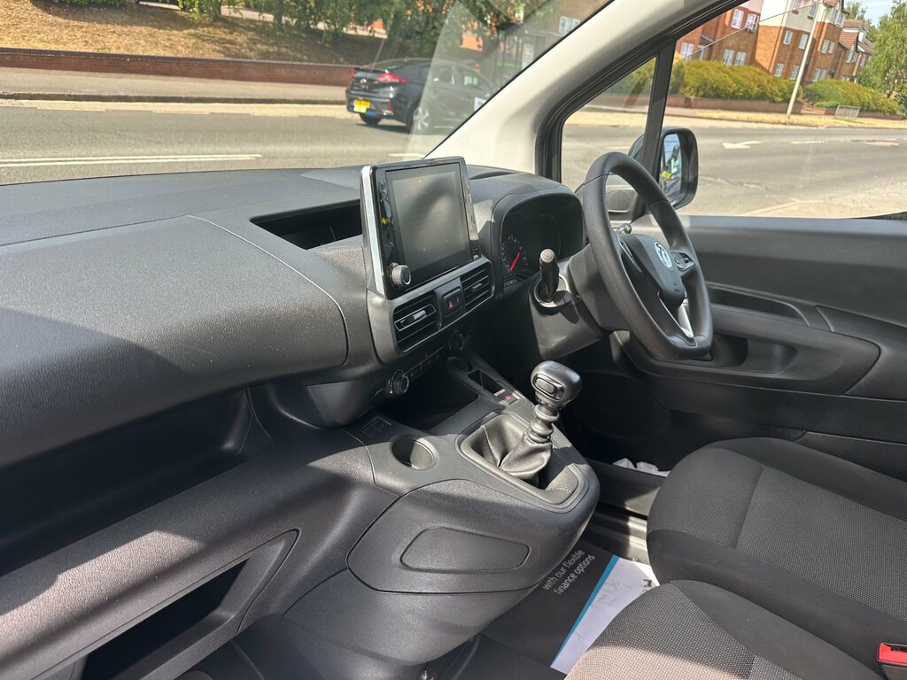 Vauxhall Combo Vauxhall Combo 1.5 Turbo D 2300 Pro L1 H1 Euro 6 Grey #14