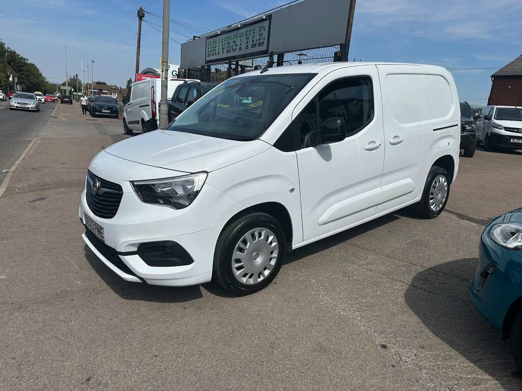Vauxhall Combo 1.5 Turbo D 2300 Pro Panel Van L White #4
