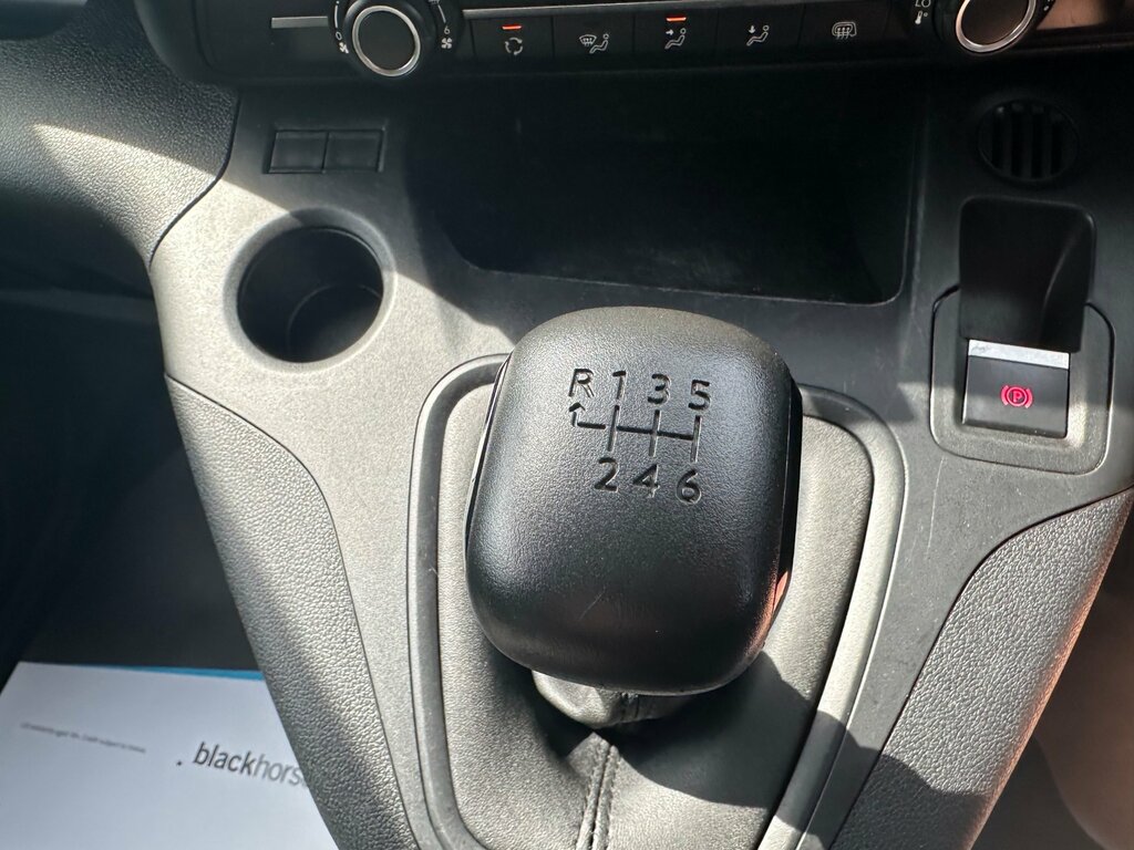 Vauxhall Combo Vauxhall Combo 1.5 Turbo D 2300 Pro L1 H1 Euro 6 Grey #24