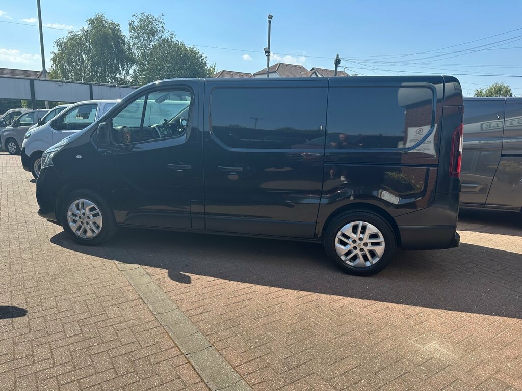 Renault Trafic 2.0 Dci Energy 28 Sport Nav Panel Van M Black #4