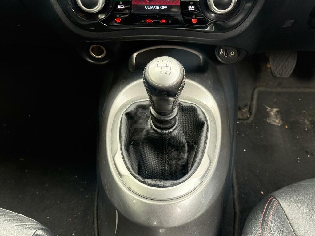 Nissan Juke Acenta Premium Dci 5-Door Red #11