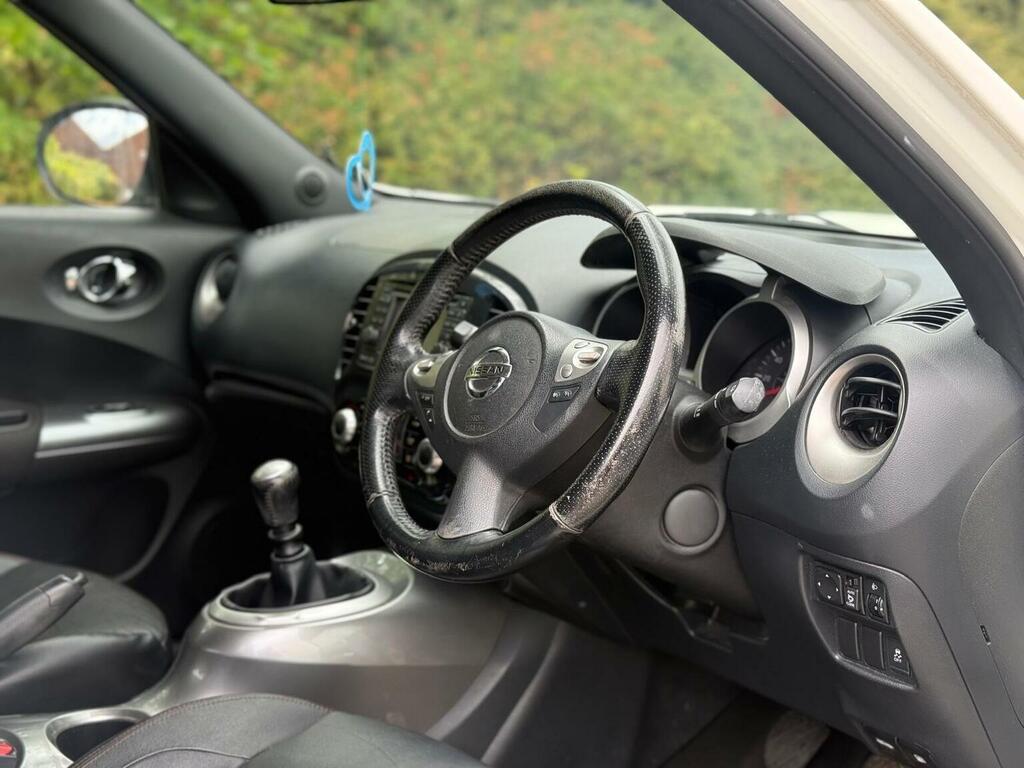 Nissan Juke Acenta Premium Dci 5-Door Red #10