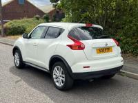 Nissan Juke Acenta Premium Dci 5-Door Red #28