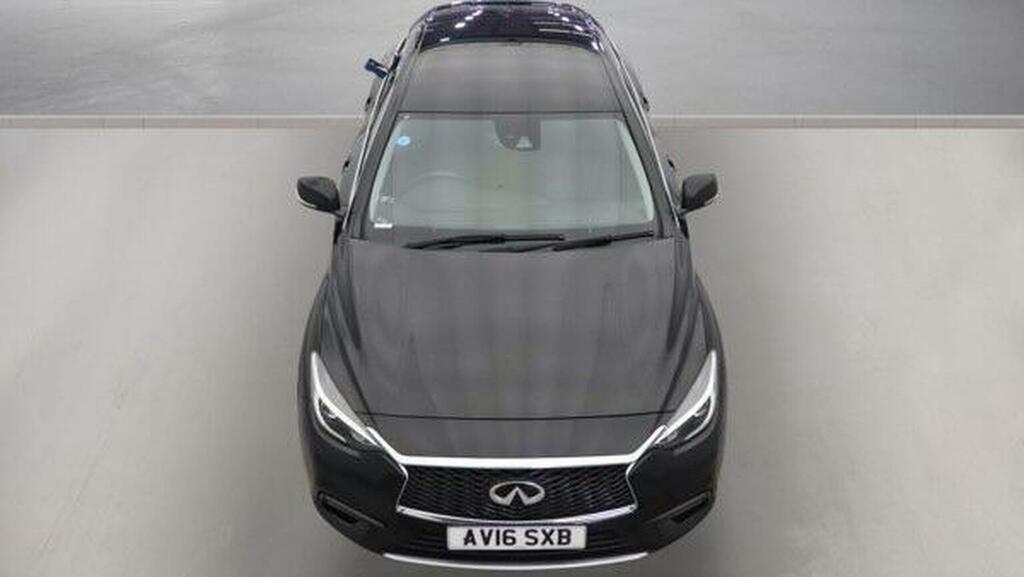 Infiniti Q30 1.5D Premium Euro 6 Ss Black #4