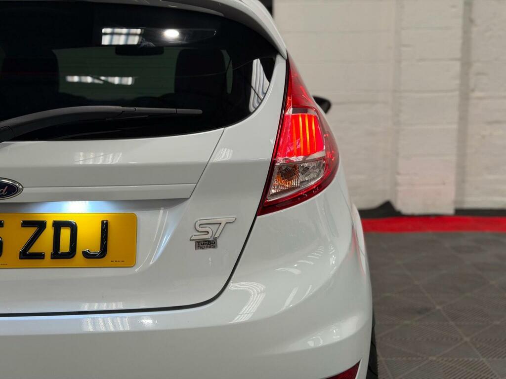 Ford Fiesta 1.25 Zetec Euro 5 Silver #12