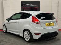 Ford Fiesta 1.25 Zetec Euro 5 Silver #36