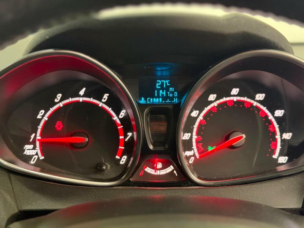 Ford Fiesta 1.25 Zetec Euro 5 Silver #31